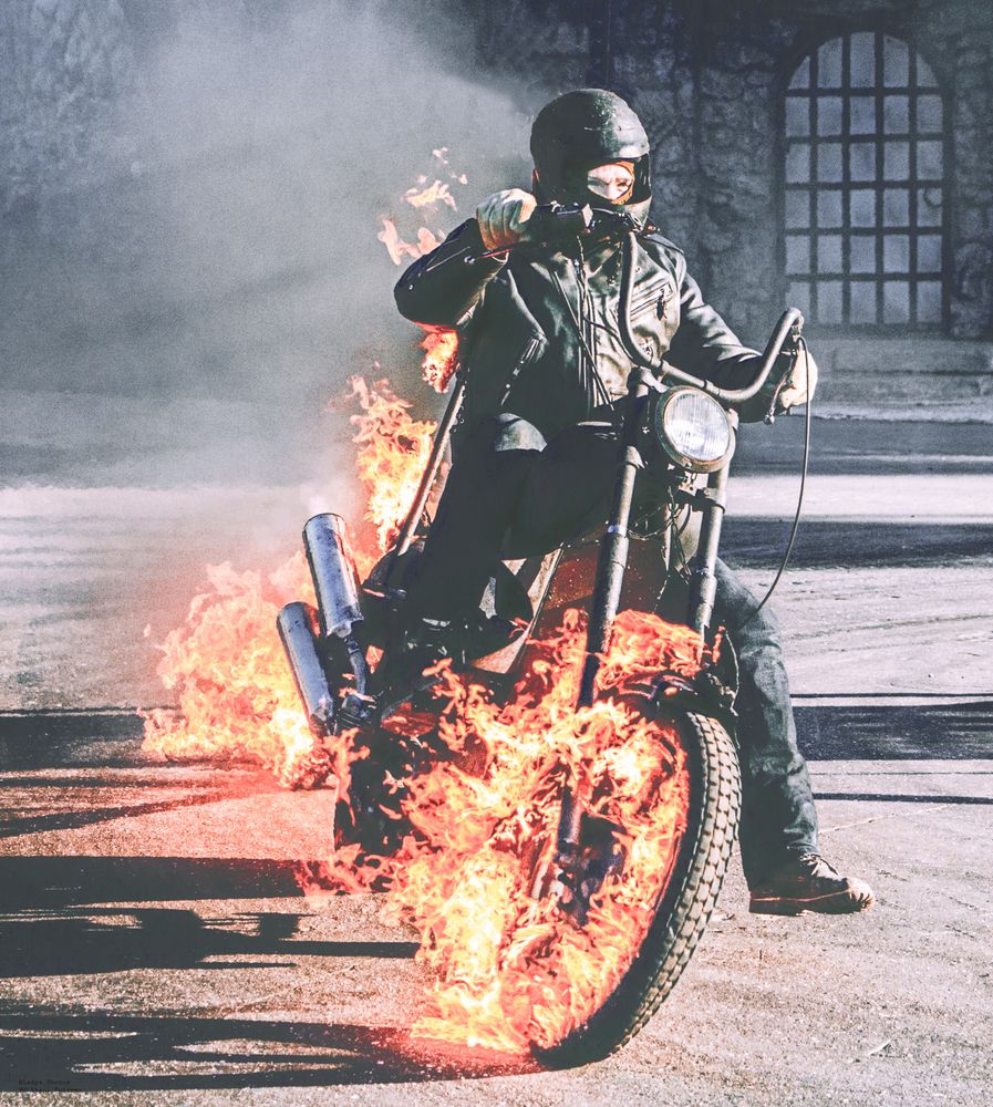 FIRE and MOTO - 3