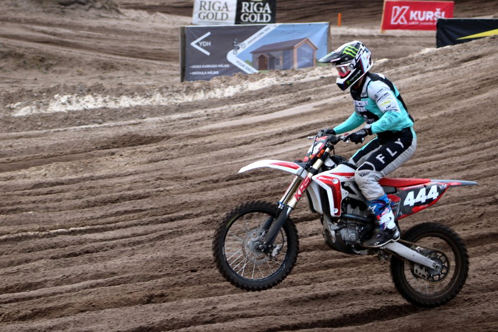 Фотография автора Алексей Макаров