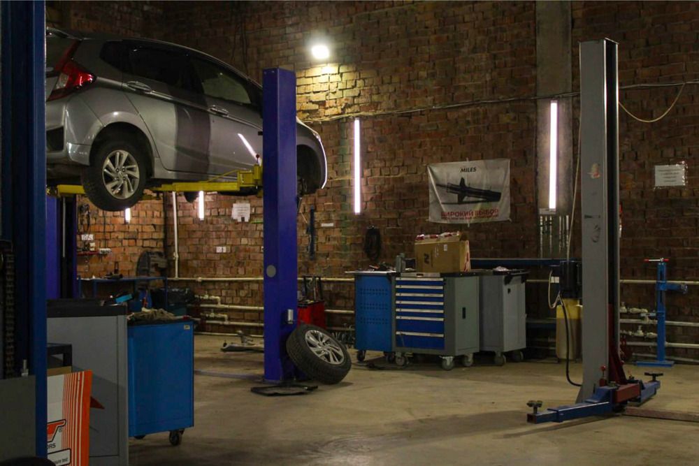 В подвешенном состоянии