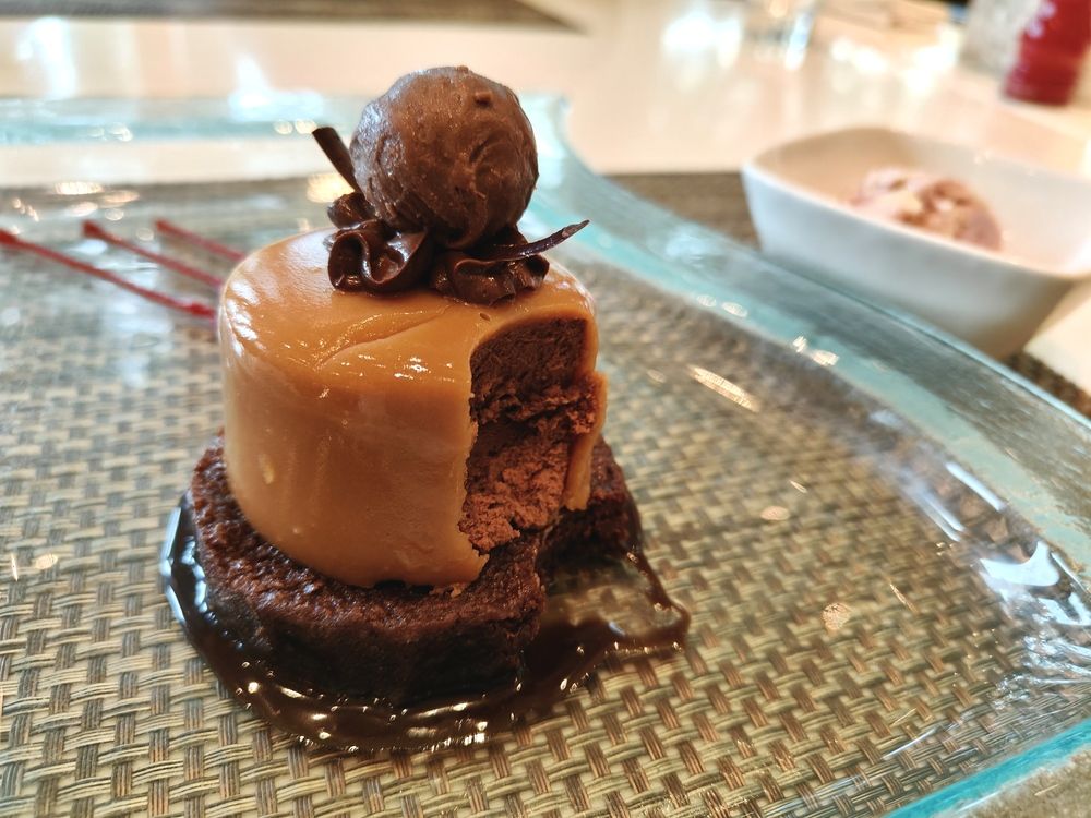 Double chocolate cake