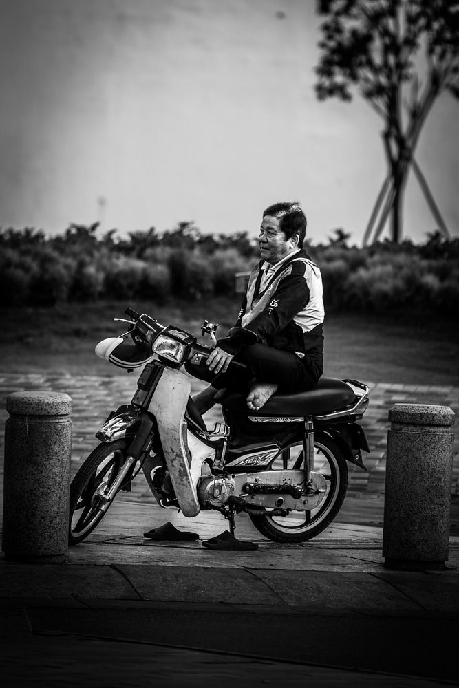 A Moment Between Rides