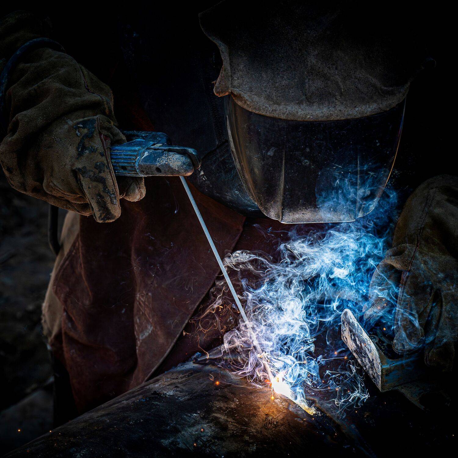 Под маской повседневности