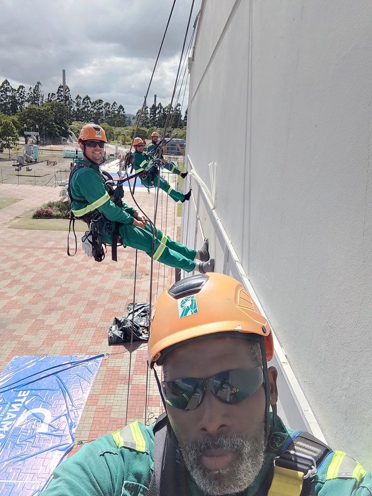 Photo #13450128