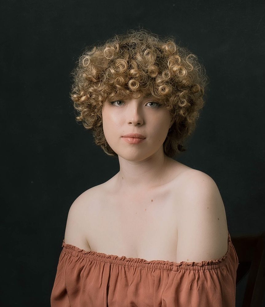 Фотография автора Юлия Новоселецкая