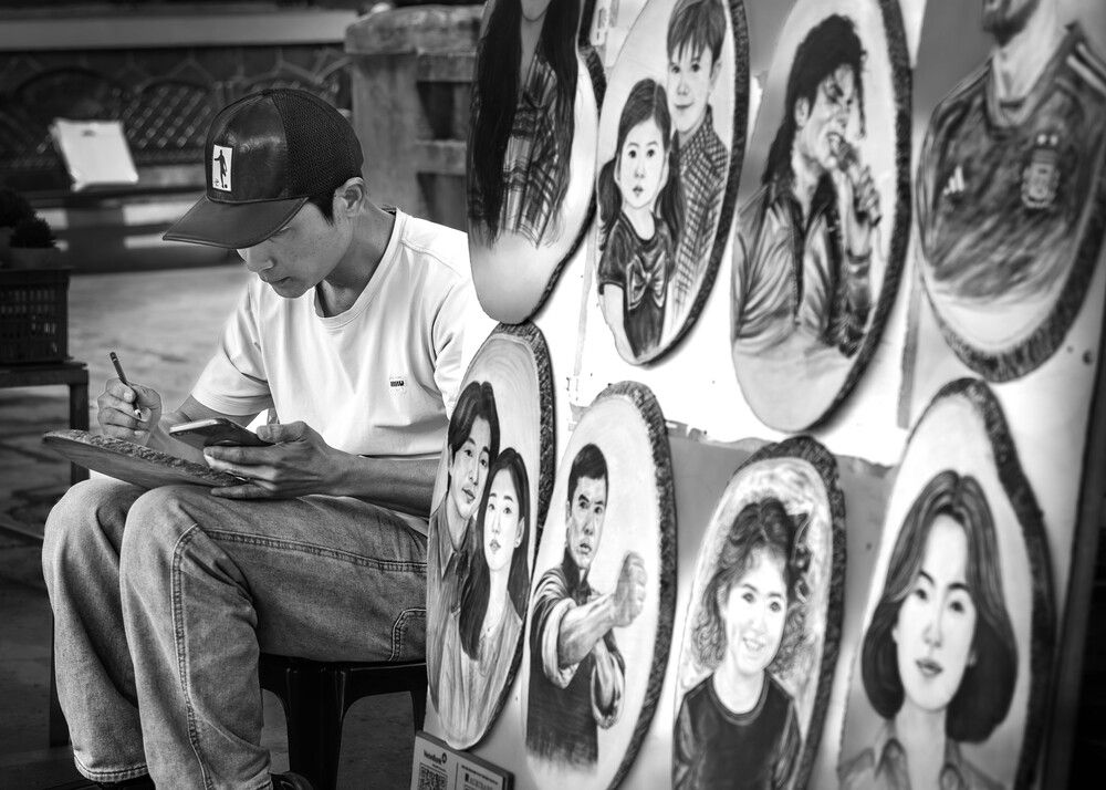 Photograph by Do Trung