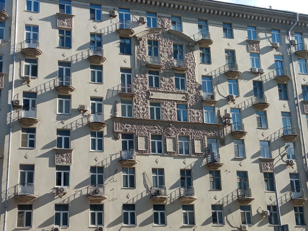 Скрытая выразительность фасада