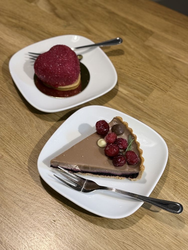 Вкусные десерты для двоих.