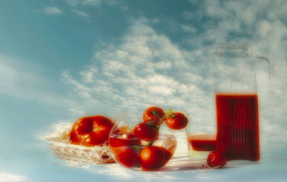 Томатный сок.
