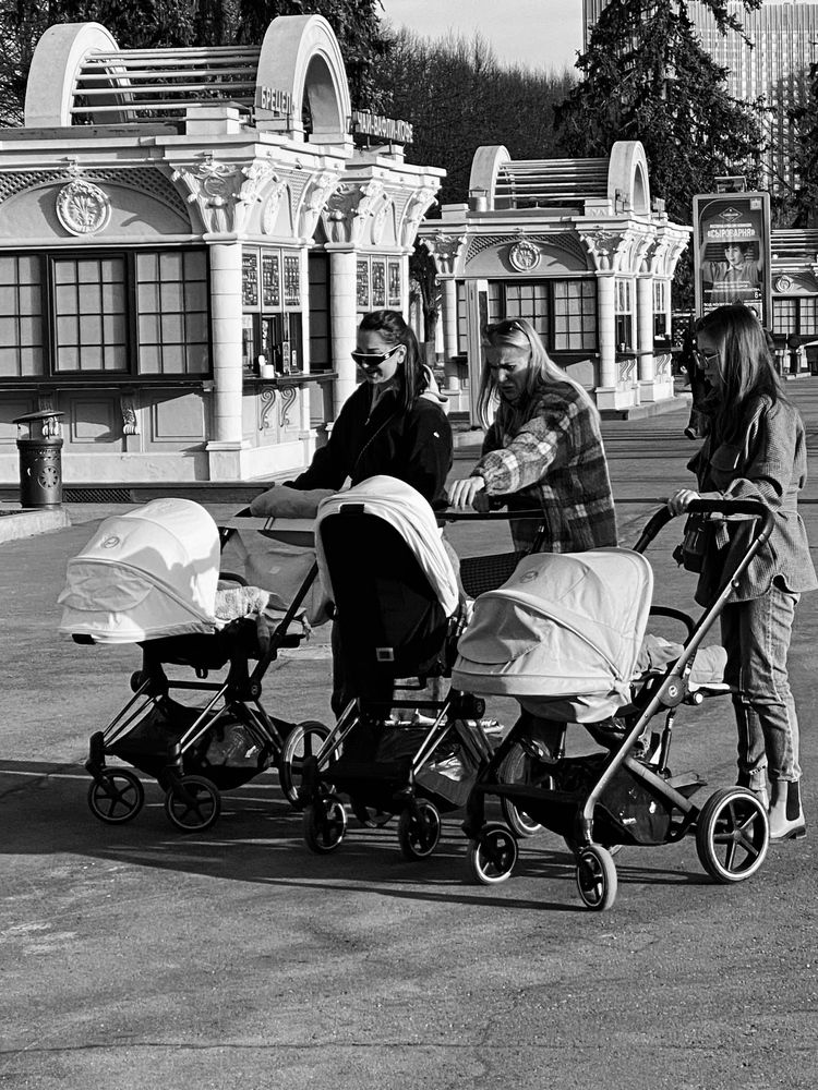 Мама - это тоже работа