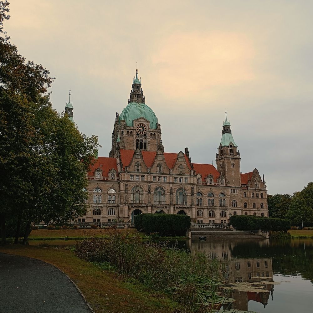 Lines of autumn architecture.