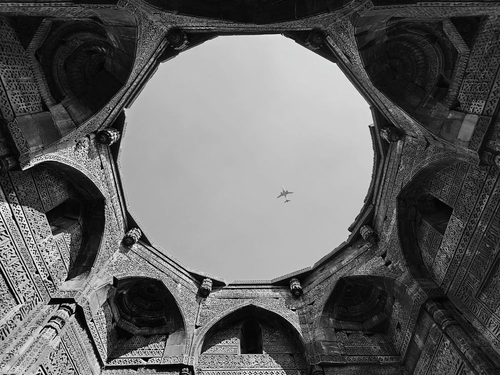 Фотография автора Артём Семагин