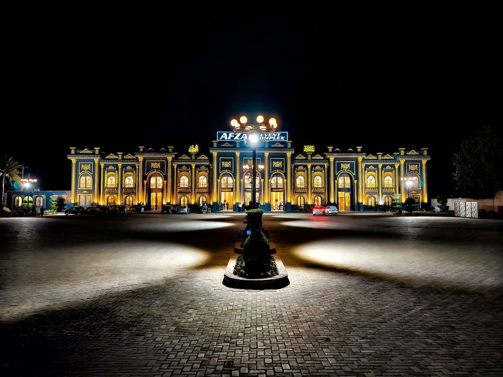 Modern lights and shadows