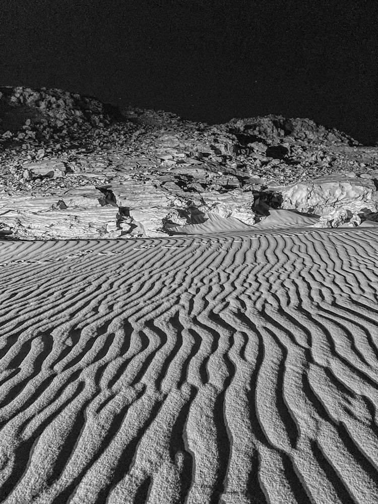 The shadows of the desert