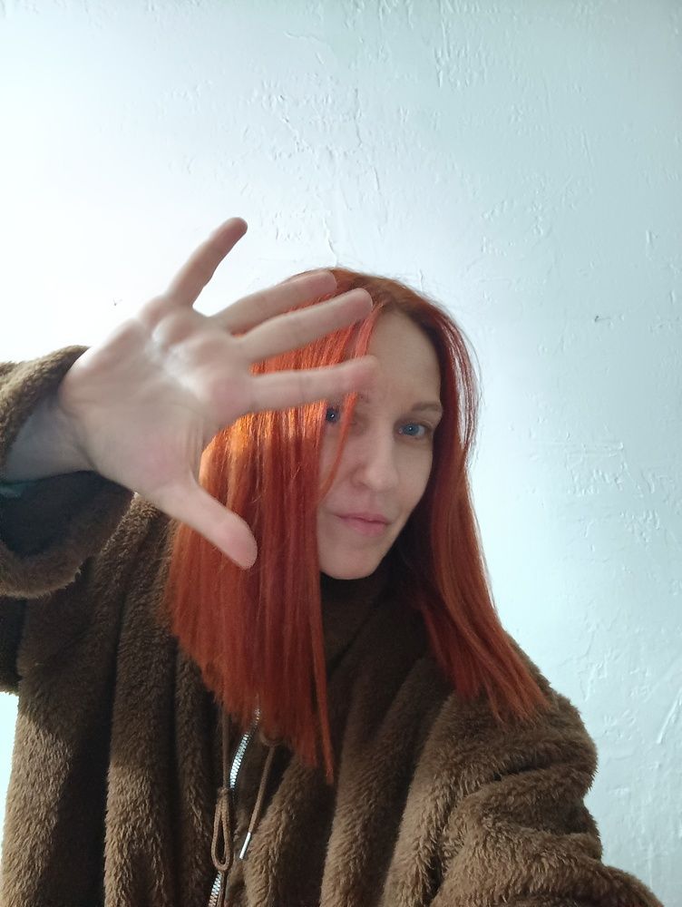 hello-NO Fashion & Glamor genre here