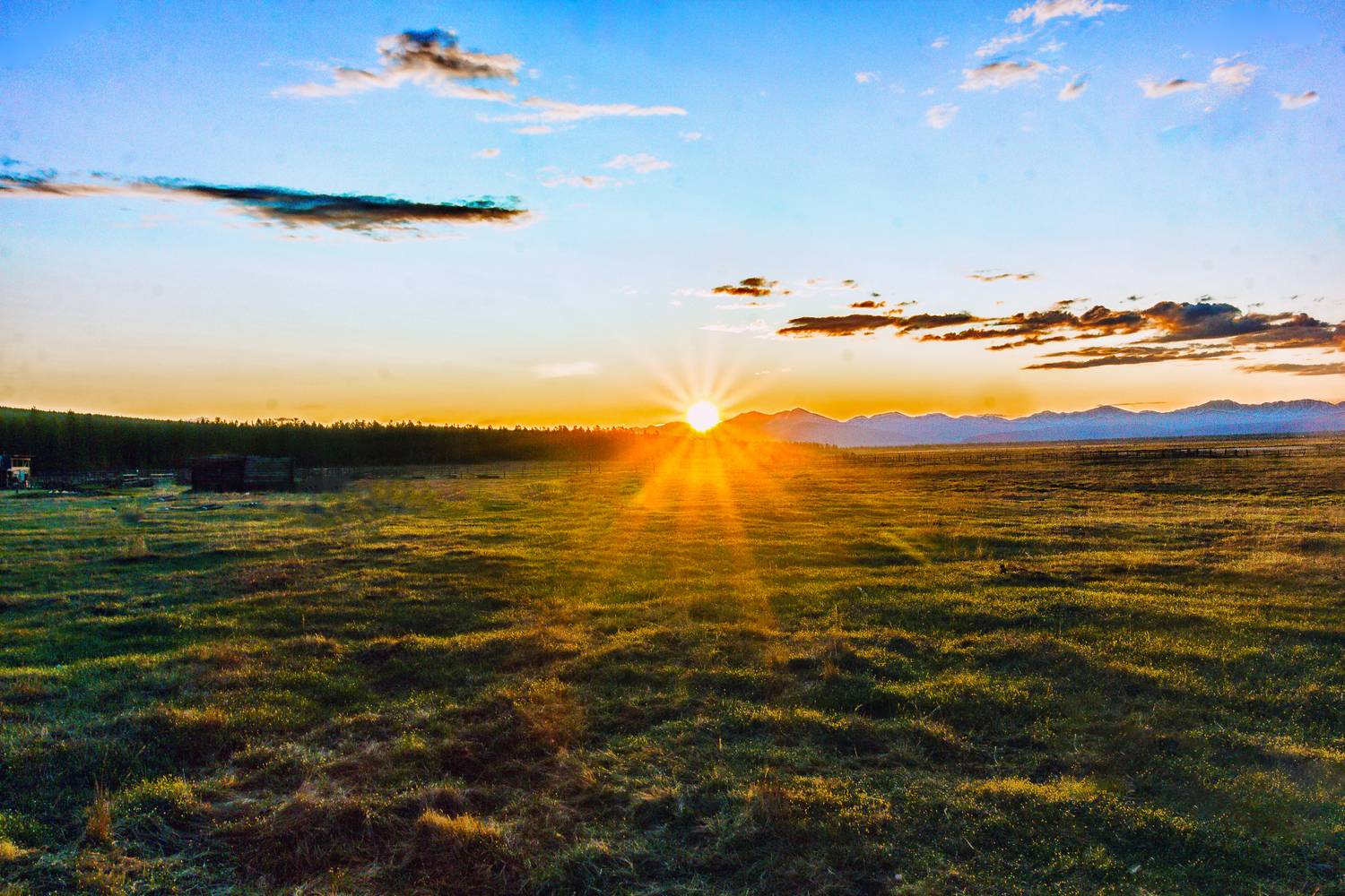 Рано утром.