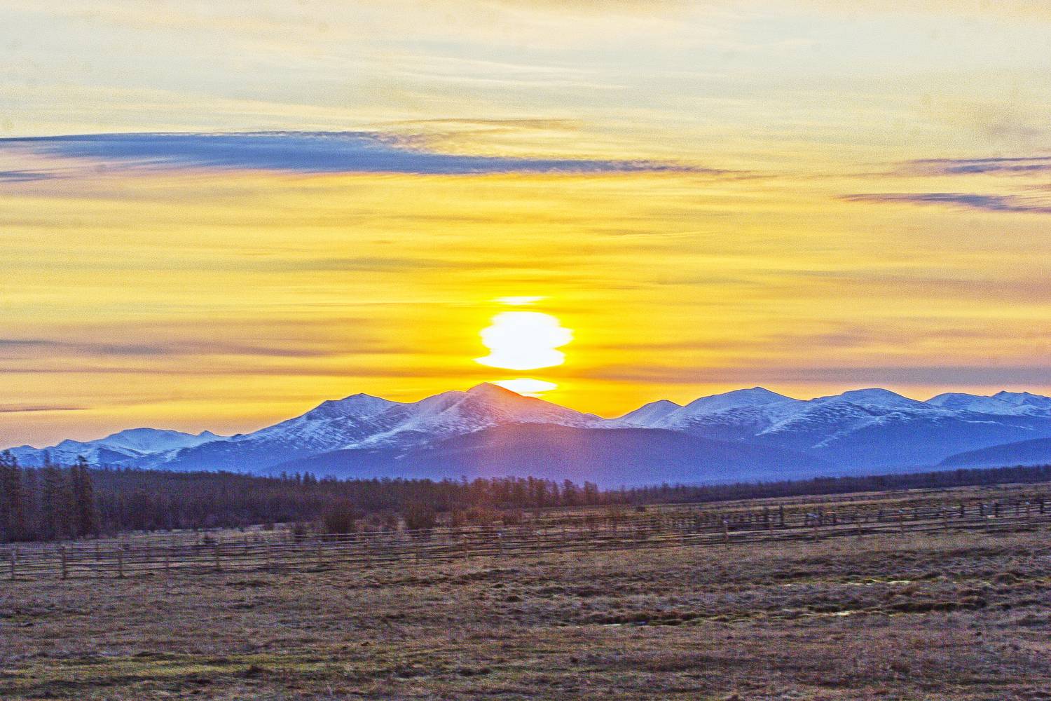 Солнце взошло.