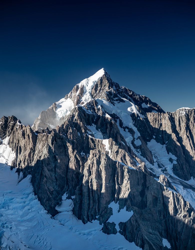The highest mountain of New Zealand