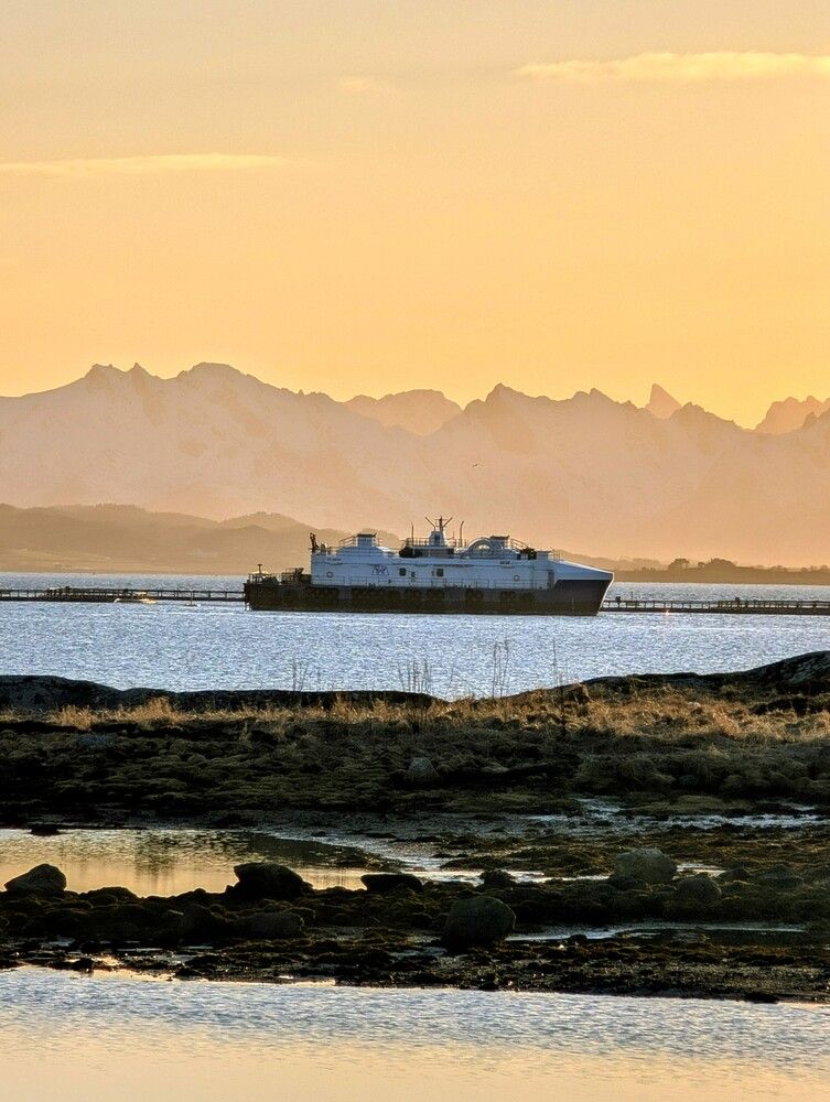 Photograph by Alexander Khmarau