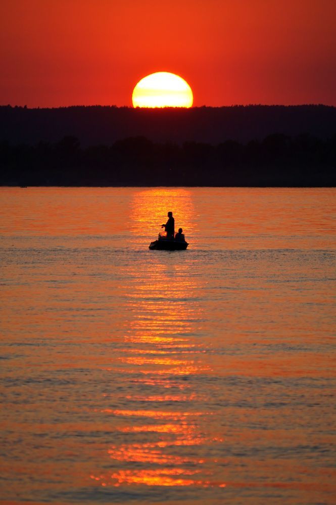 Волга, закат.