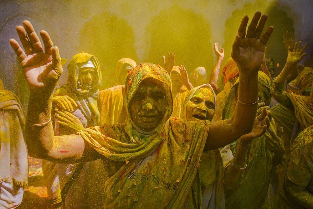 Widow Holi