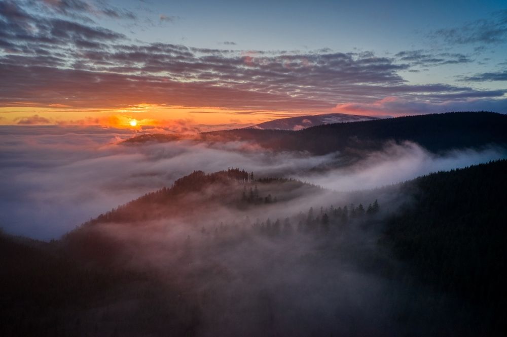 Good Night Mountains