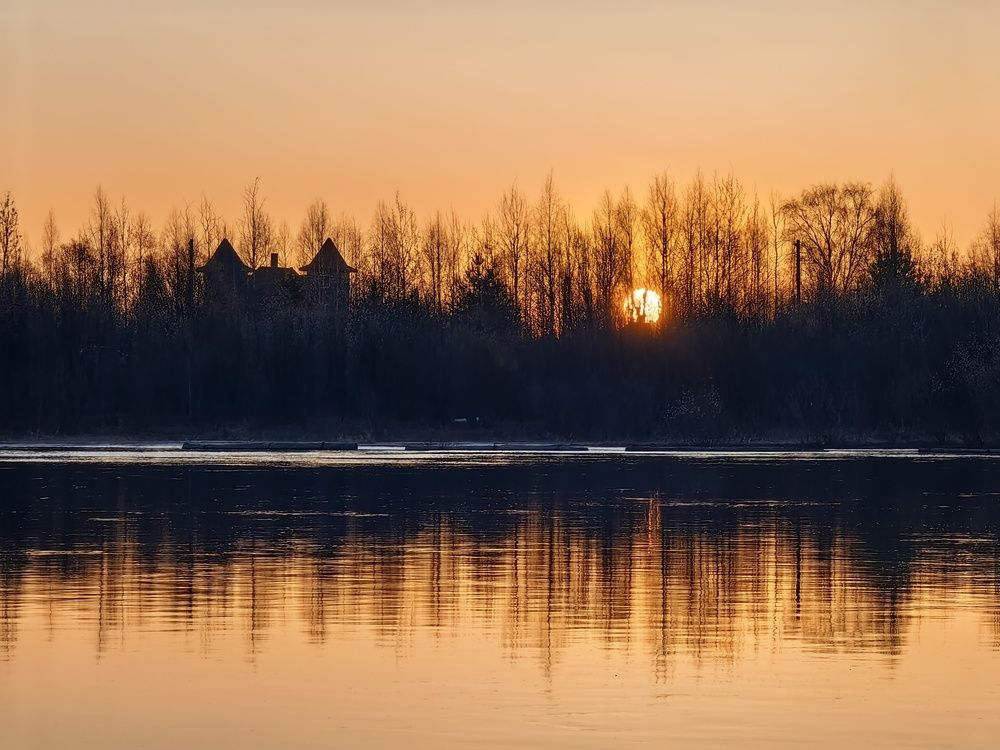 Photograph by Maiya Bulatova