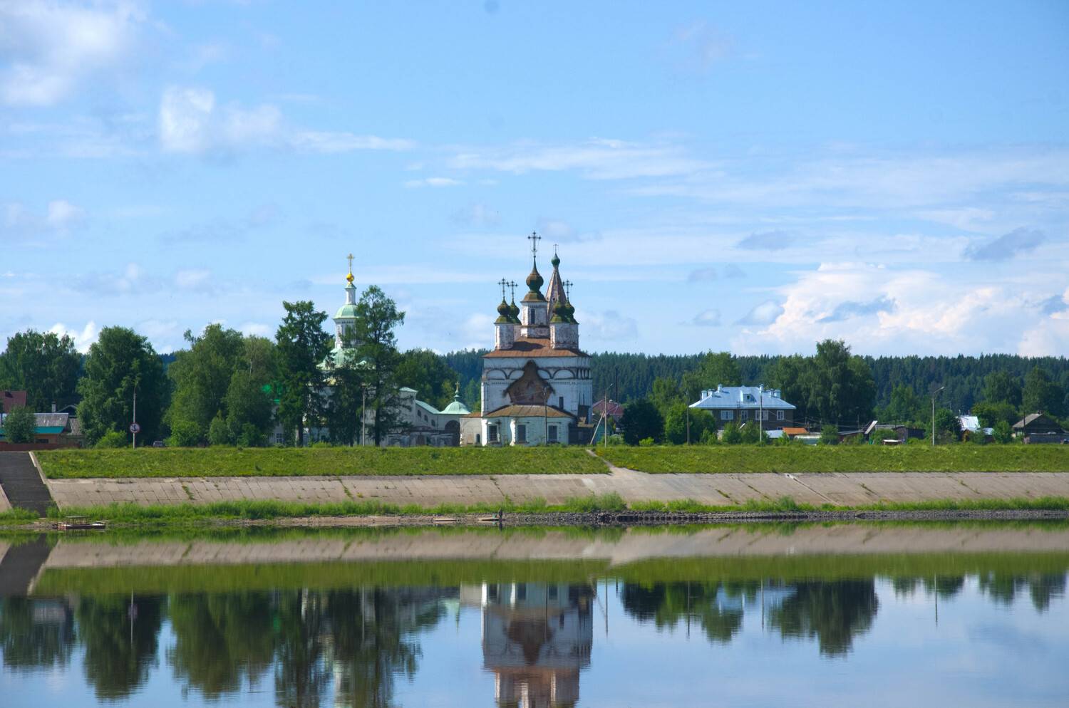 На берегу Северной Двины