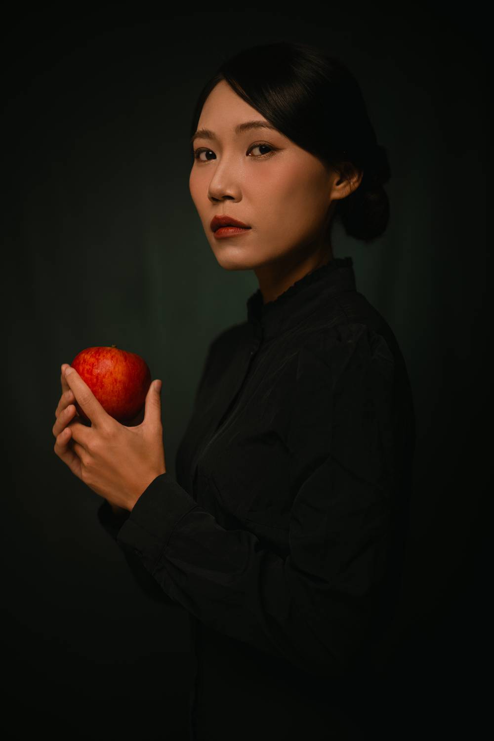 Lady with apple
