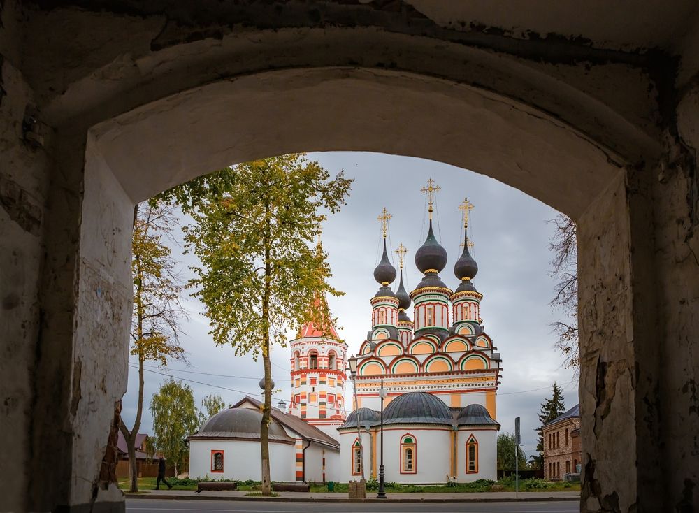 Выход в сентябрь.