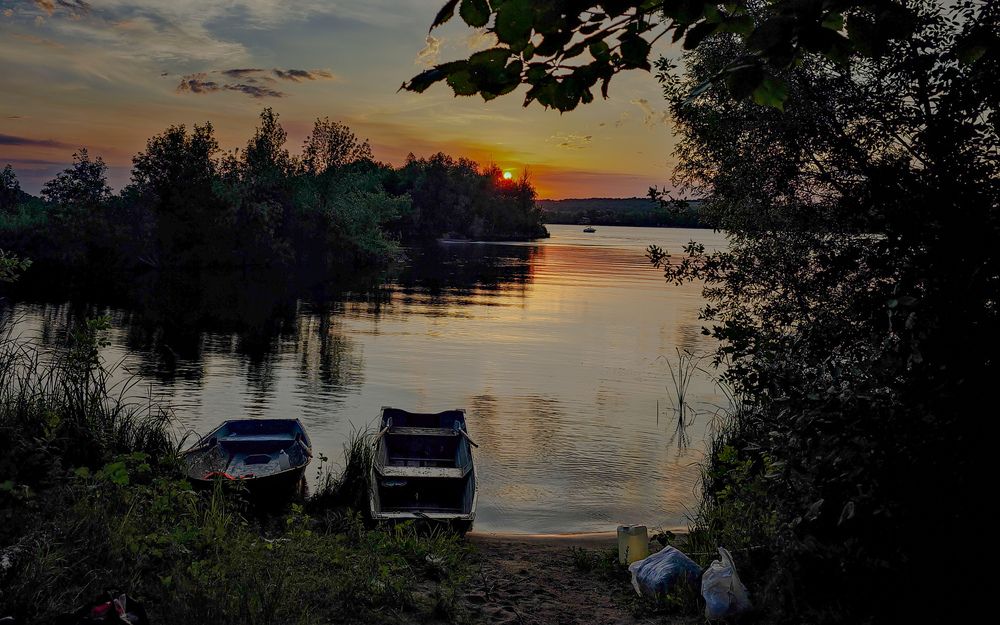 Photograph by Gosha Barmaleykin