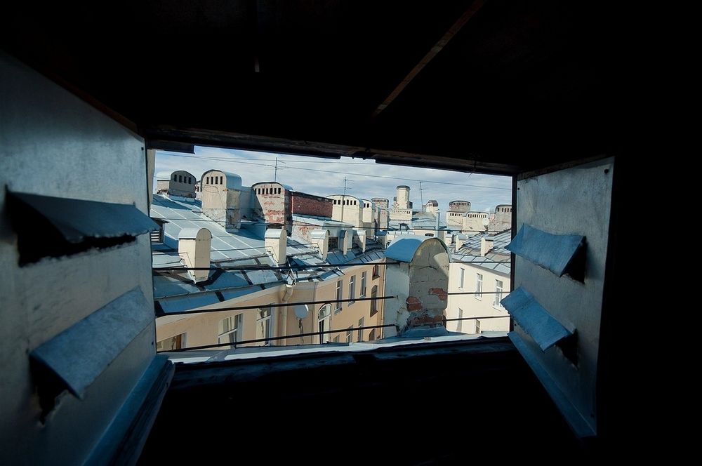 Photograph by Alexandre Dpari