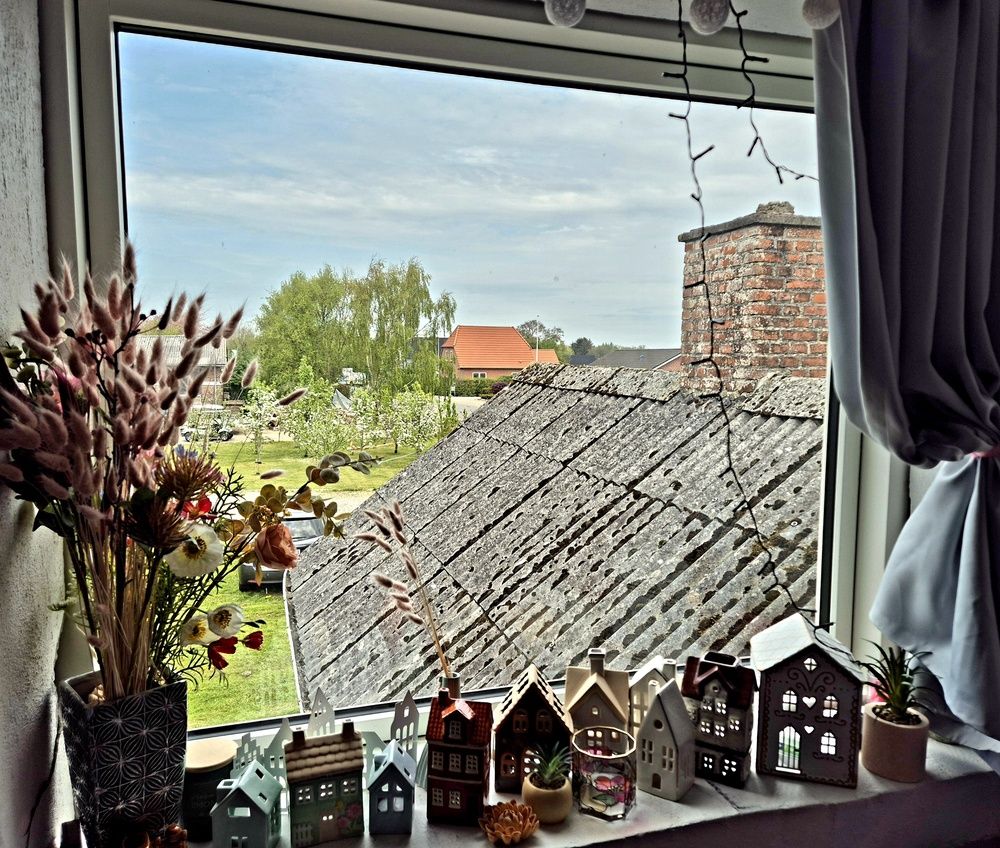 Улица на улице