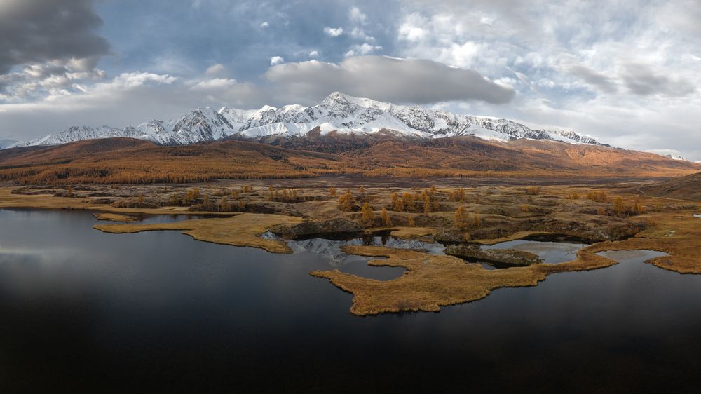 Photograph by Roman Vorobyev