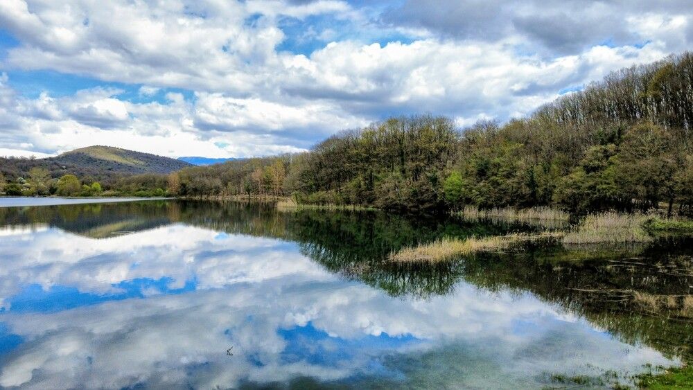 Lake Zaravina