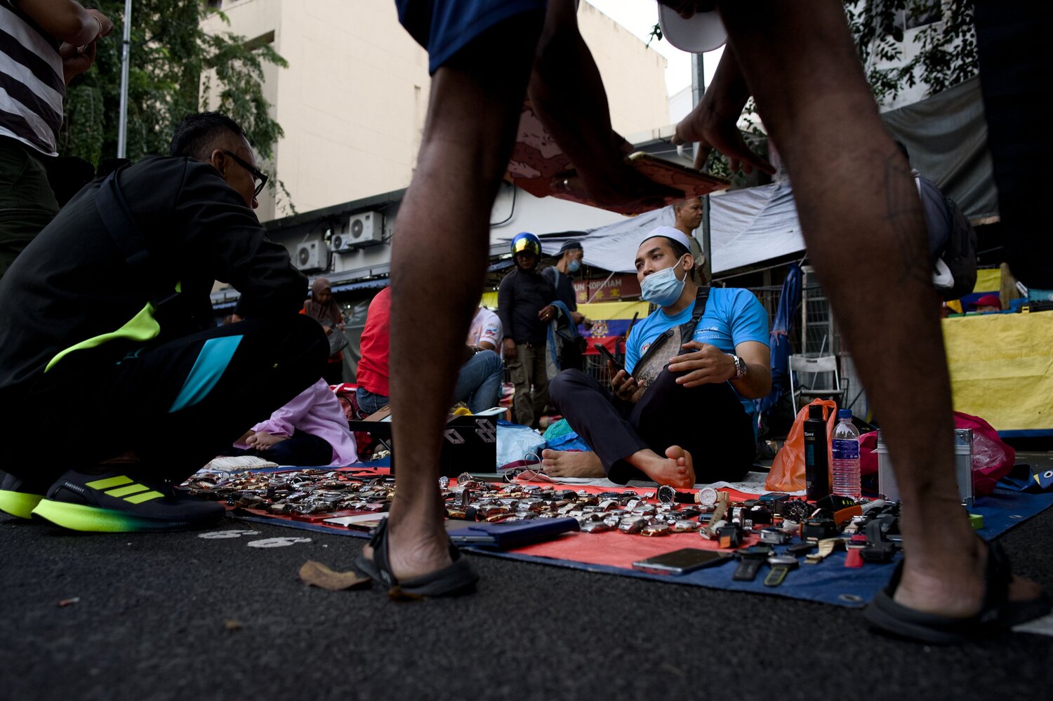 The hawker owner and buyer