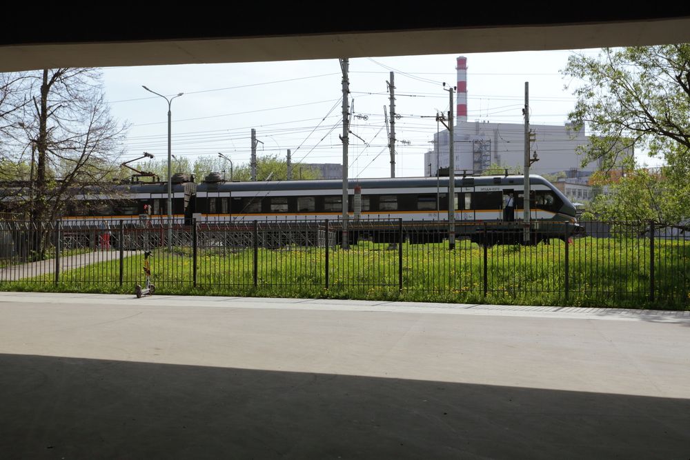 Электропоезд пригородный