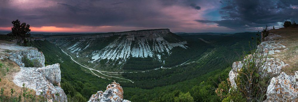 Закат над долиной