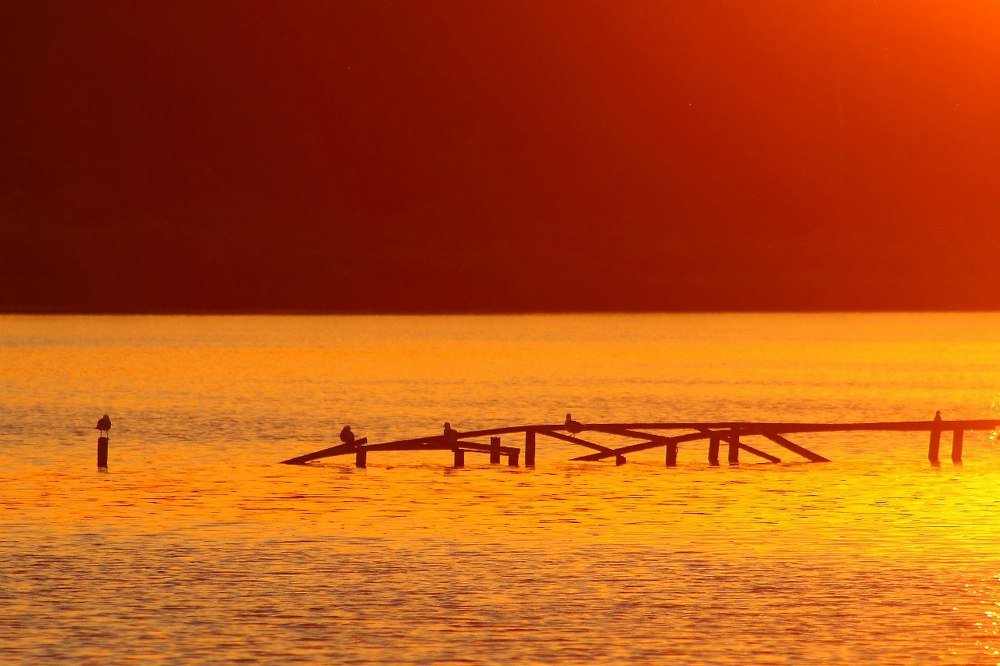 Закат на пирсе