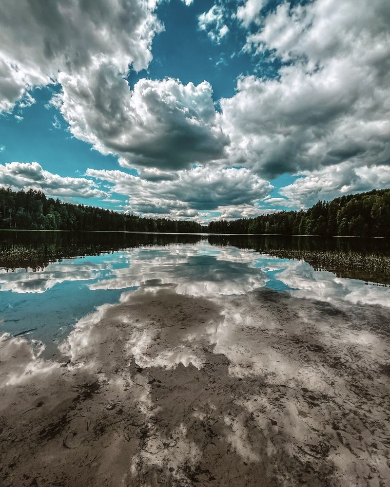 Зеркало тишины.