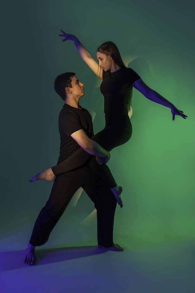 Dancers in green