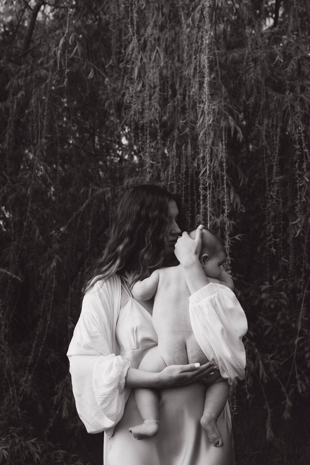 Silence of motherhood
