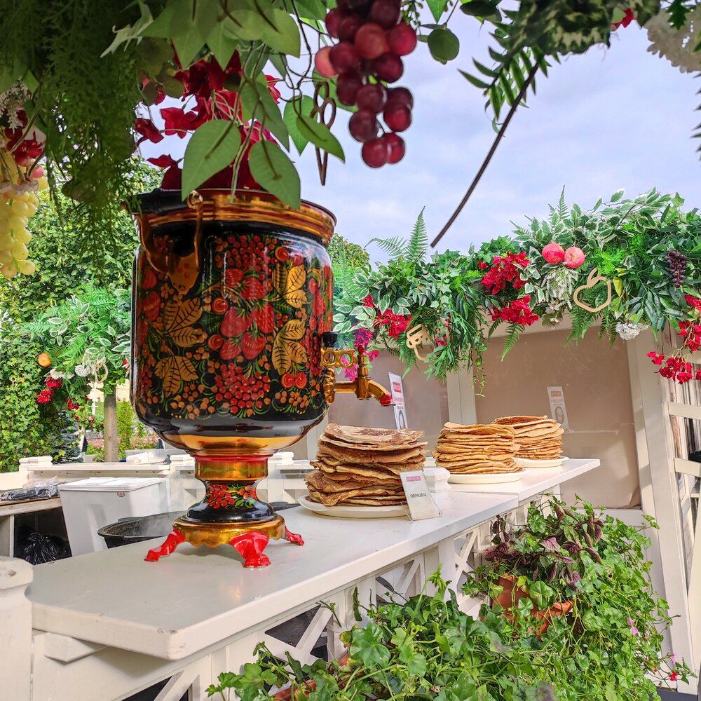 Распиской самовар