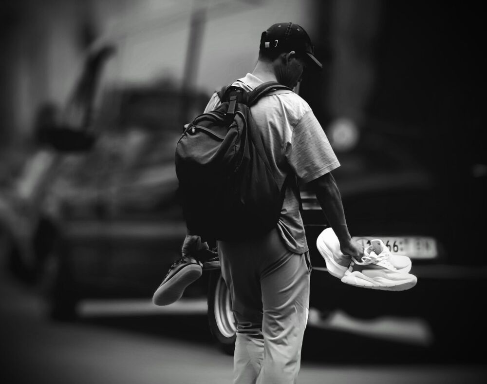 The Shoe Carrier