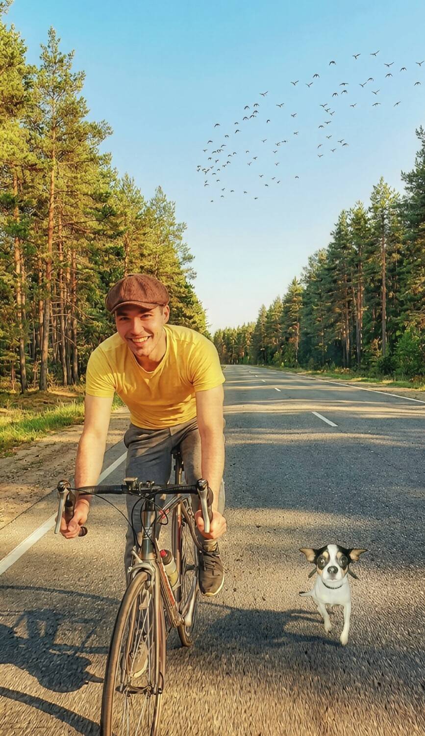 Паша со своим другом.