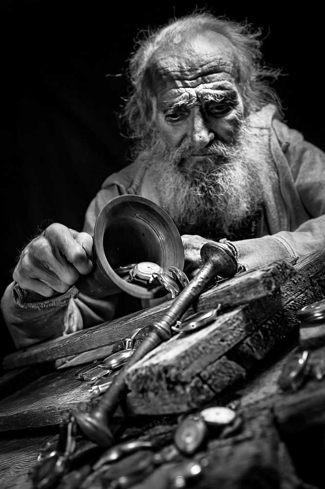 Mortar and pestle man