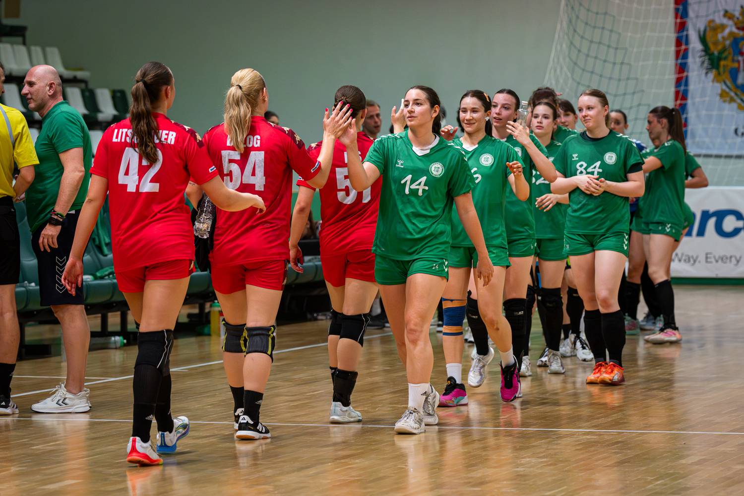 Photo #13648075