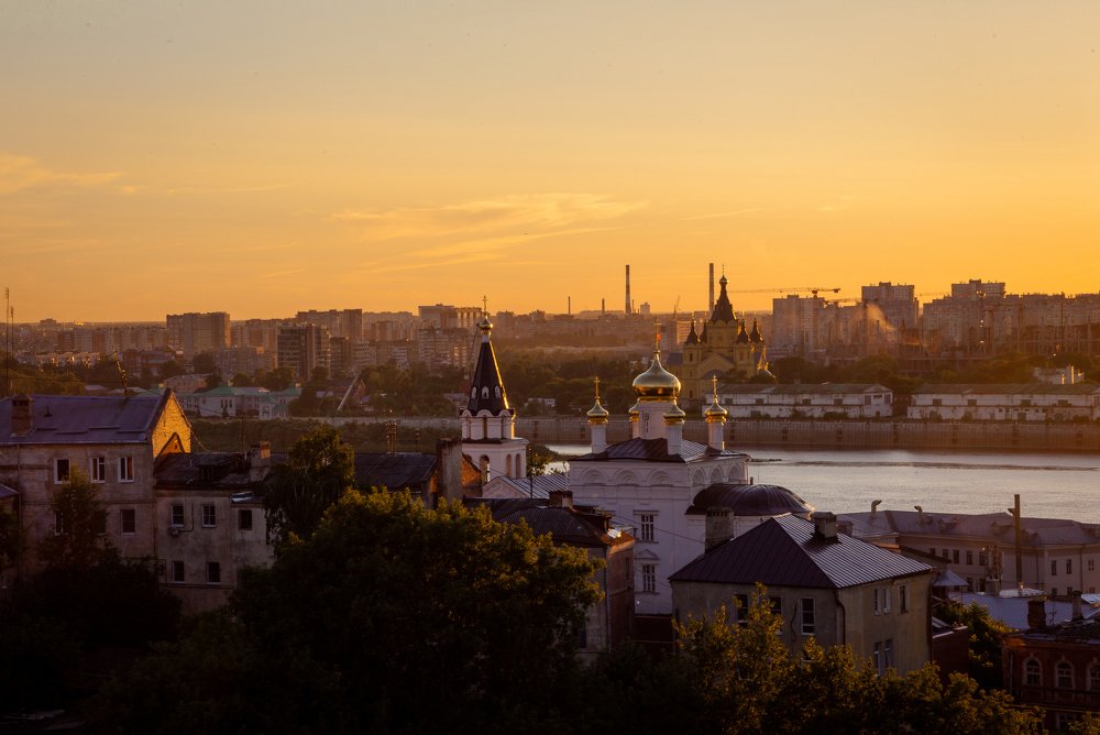 Вид на вечерний город