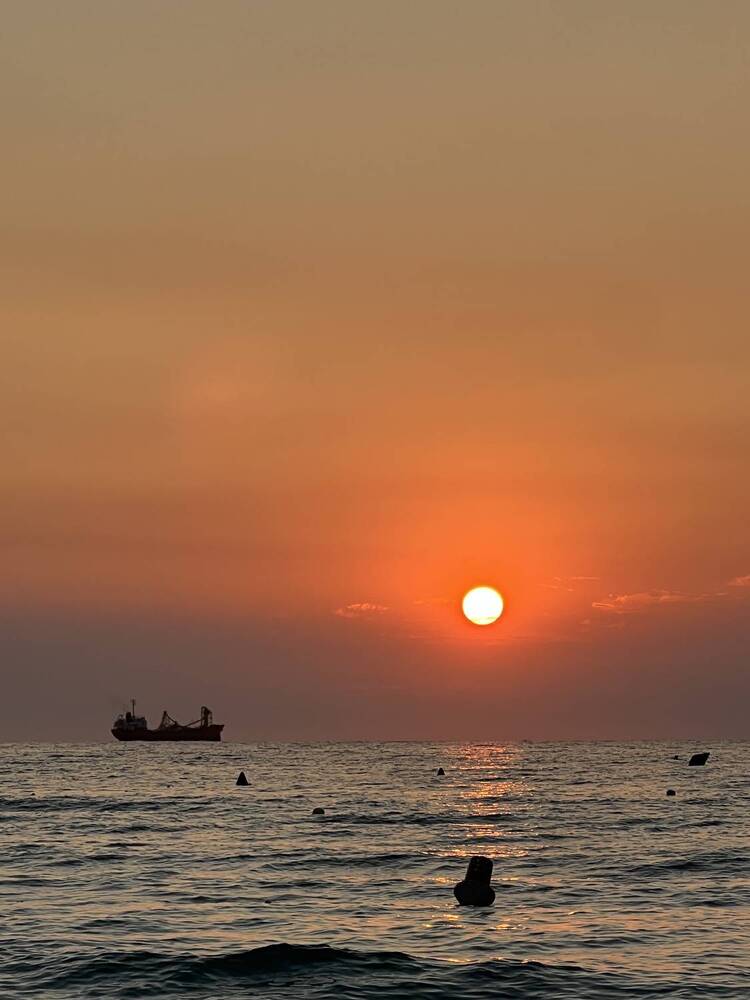 Photograph by Dimitri Eismann