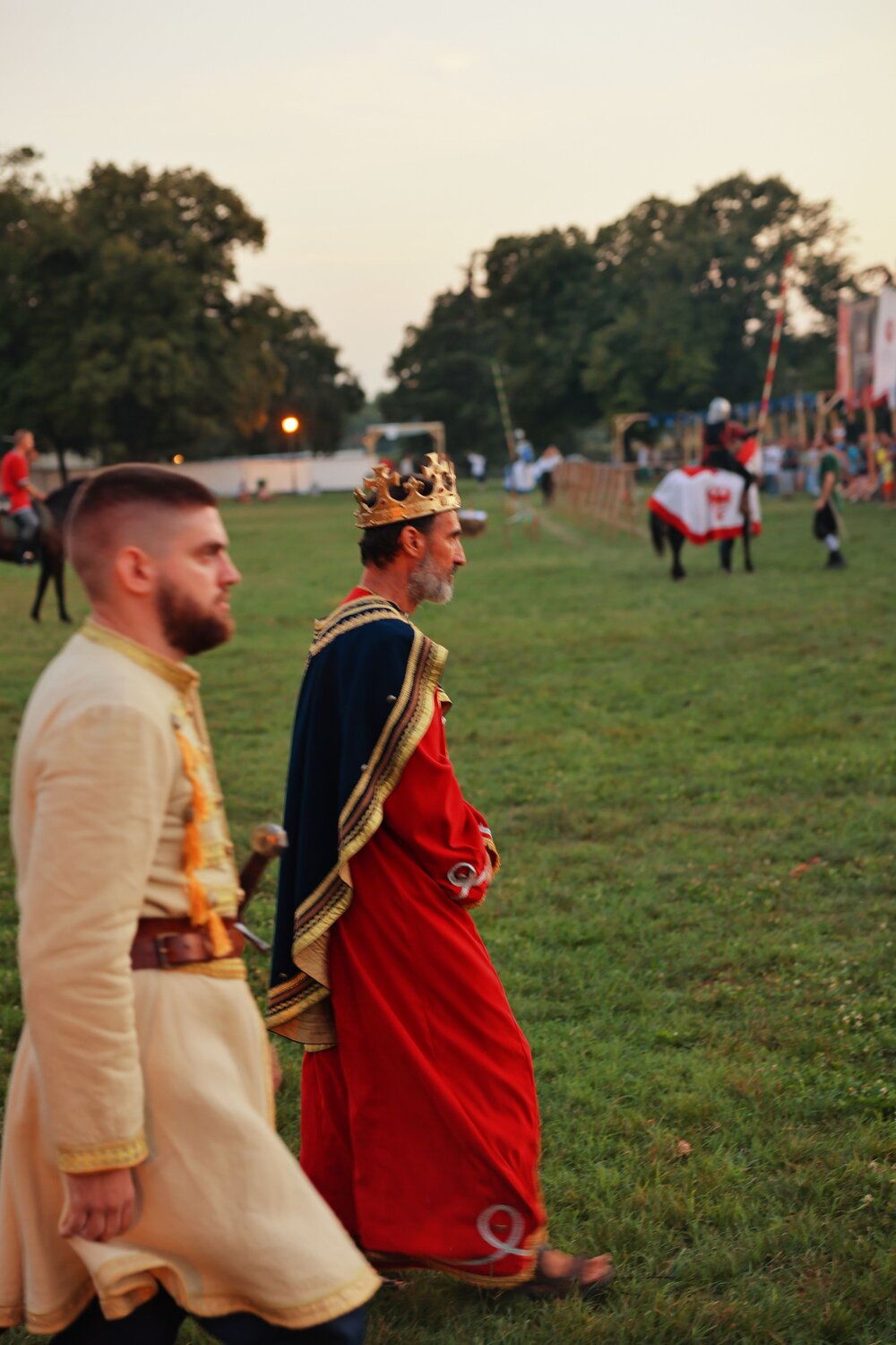 Photo #13653436