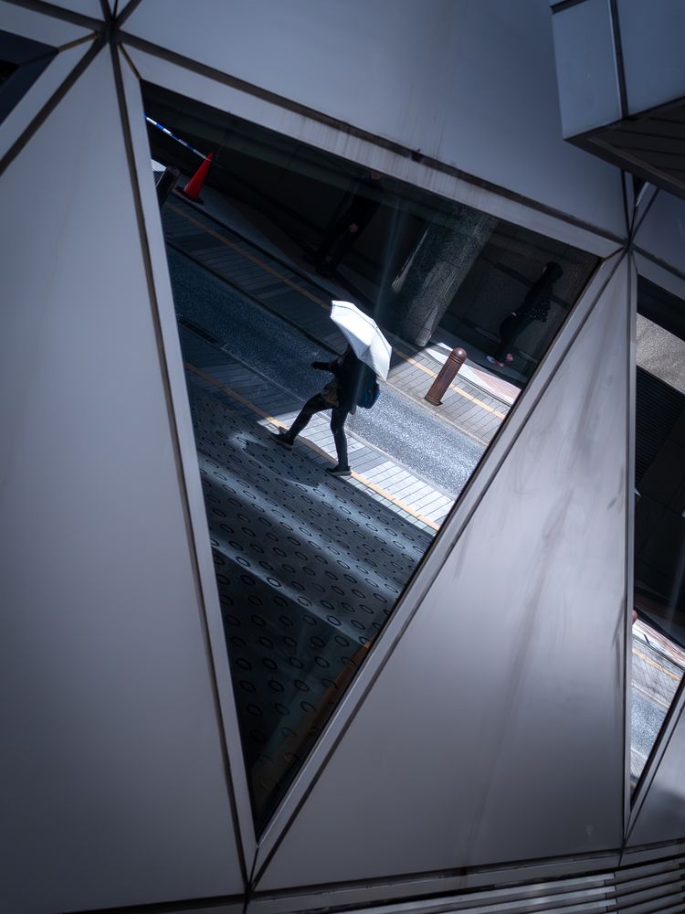 Photograph by Kiriya Norihide